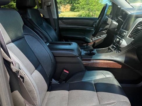 Used 2015 GMC Yukon SLT w/ Open Road Package AWD/4WD image 10