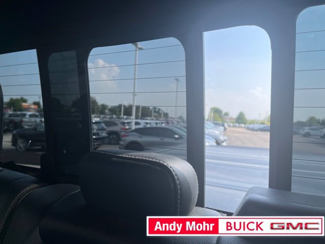 Used 2022 Ford F250 Lariat w/ FX4 Off-Road Package AWD/4WD image 33