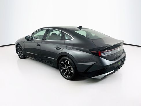 Used 2025 Hyundai Sonata SEL FWD image 5