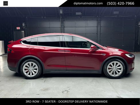 Used 2016 Tesla Model X Performance image 9