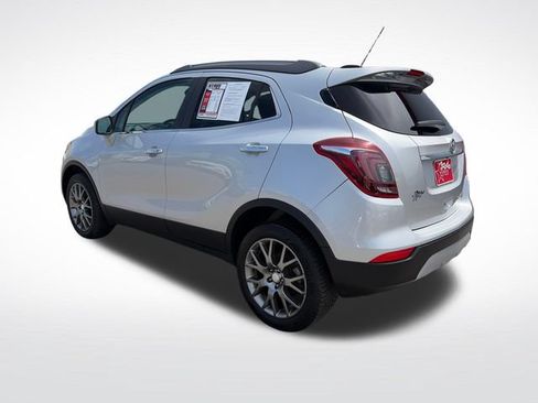 Used 2020 Buick Encore Sport Touring AWD/4WD image 4