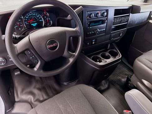 Used 2024 GMC Savana 2500 w/ Driver Convenience Package image 16