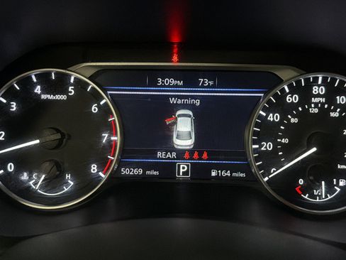 Used 2024 Nissan Sentra SV FWD image 20