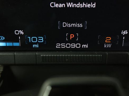 Used 2024 GMC Hummer EV 2X w/ Extreme Off-Road Package AWD/4WD image 12
