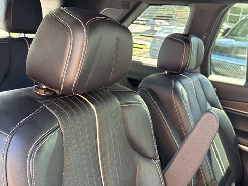 Used 2026 Cadillac Vistiq Premium Luxury w/ LPO, Floor Liner Package AWD/4WD image 25