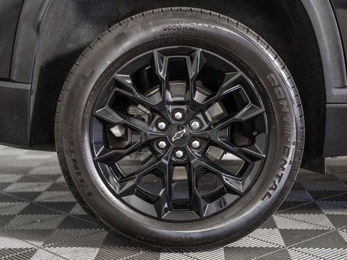 Used 2024 Chevrolet Traverse LS w/ Midnight/Sport Edition image 19