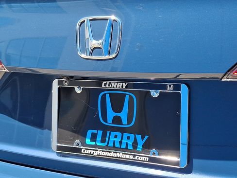 Used 2025 Honda Civic Sport image 30