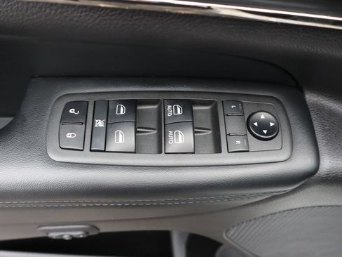 Used 2021 Jeep Grand Cherokee Limited X AWD/4WD image 33