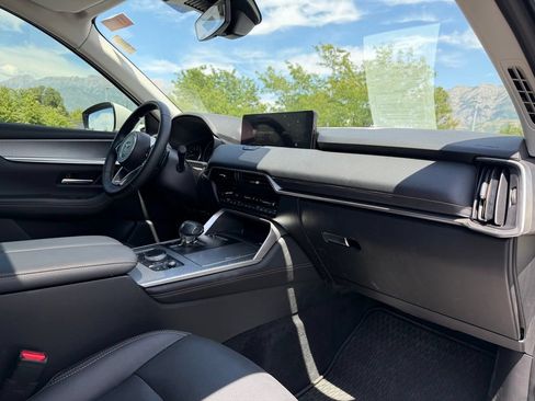 Used 2026 MAZDA CX-90 3.3 Turbo w/ Preferred Package AWD/4WD image 15