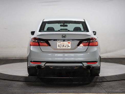 Used 2016 Honda Accord Sport image 3