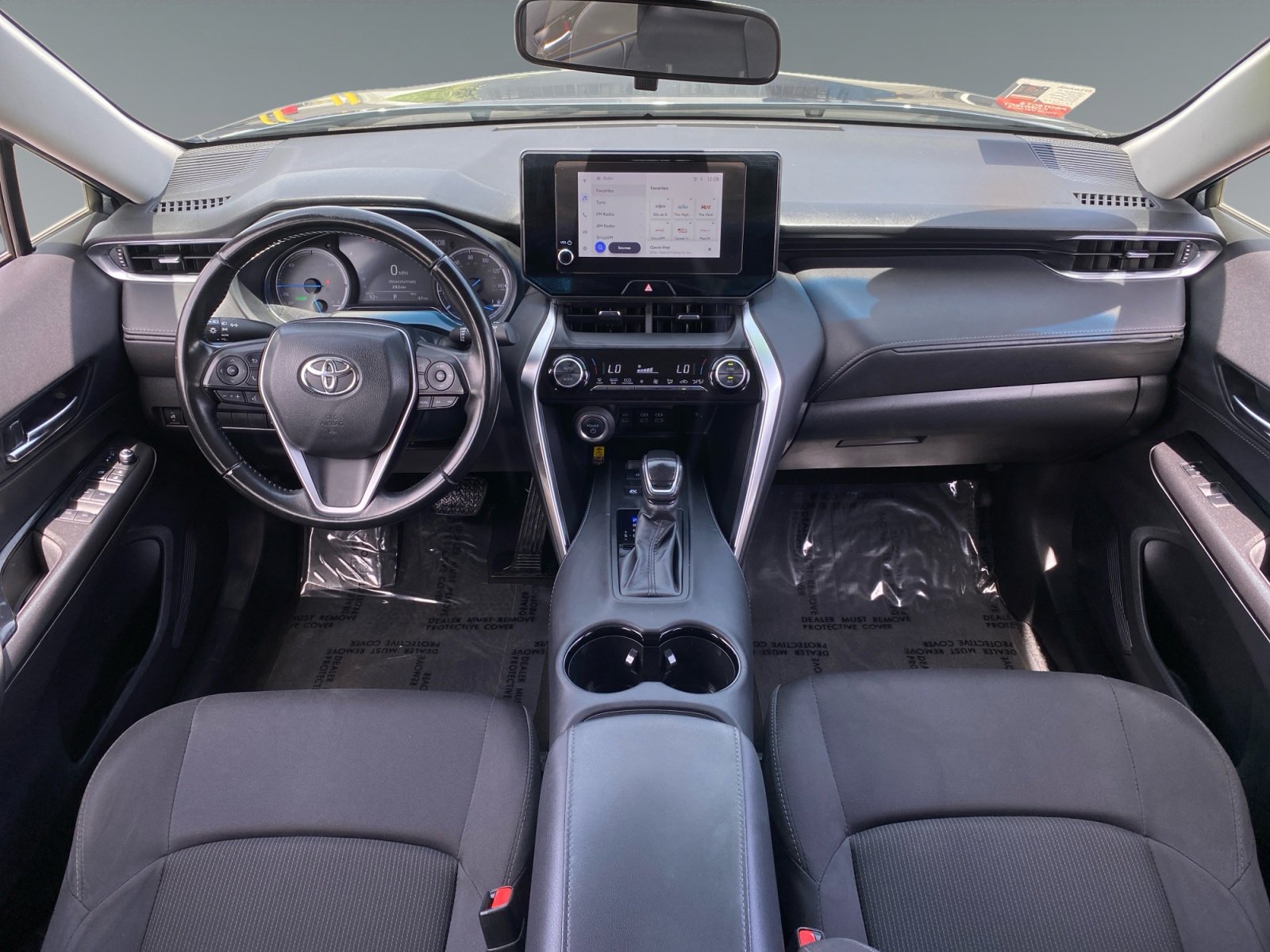 Used 2024 Toyota Venza LE AWD/4WD image 10