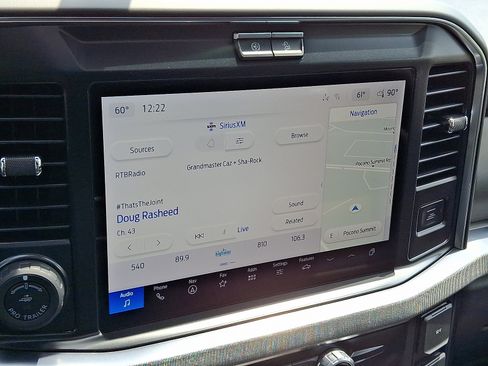 New 2025 Ford F250 Platinum image 13