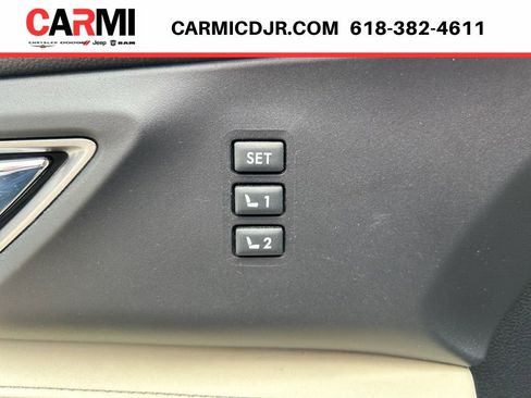 Used 2019 Subaru Ascent Limited AWD/4WD image 14