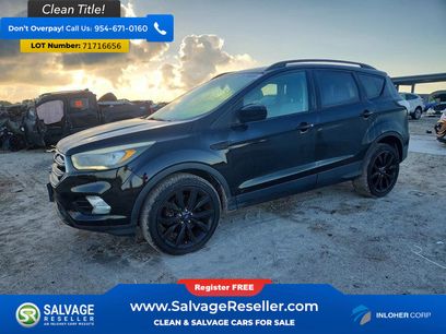 Used 2017 Ford Escape SE w/ Equipment Group 201A