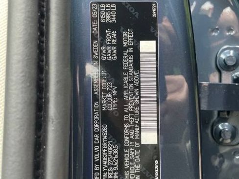 Certified 2024 Volvo XC90 B6 Ultimate w/ Protection Package Premier AWD/4WD image 29