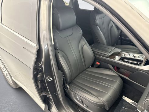 Used 2024 Genesis GV80 2.5T AWD/4WD image 16