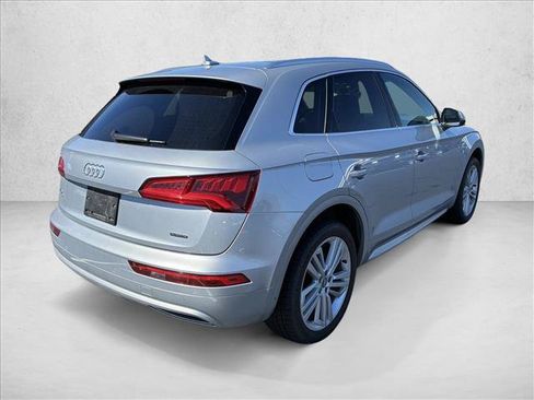 Used 2019 Audi Q5 2.0T Premium Plus w/ Premium Plus Package AWD/4WD image 5