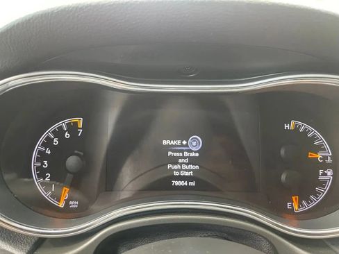 Used 2020 Jeep Grand Cherokee Altitude AWD/4WD image 25