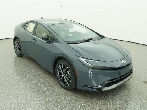 New 2026 Toyota Prius XLE image 29