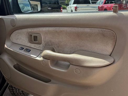 Used 2002 Toyota Tacoma PreRunner RWD image 20