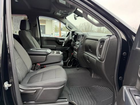 Used 2019 Chevrolet Silverado 1500 LT w/ All-Star Edition image 21