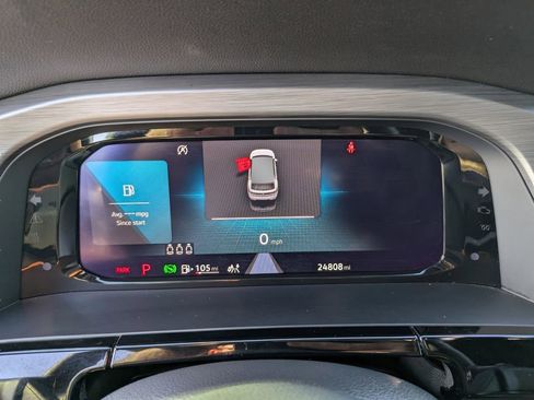 Certified 2024 Volkswagen Atlas Cross Sport SE w/ Panoramic Sunroof Package image 30