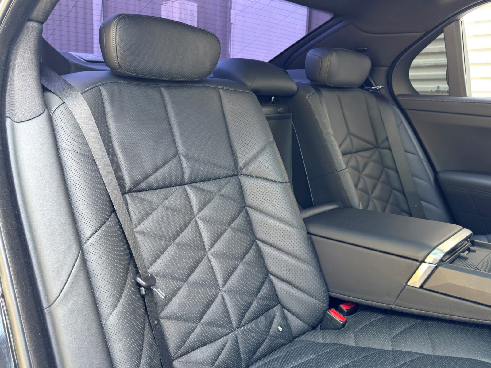 Used 2023 BMW 740i w/ Parking Assistance Package RWD image 43