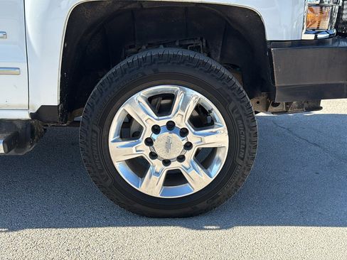 Used 2018 Chevrolet Silverado 2500 LTZ w/ Duramax Plus Package image 29