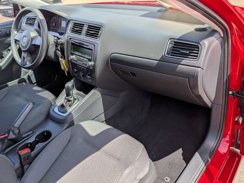 Used 2014 Volkswagen Jetta S FWD image 31