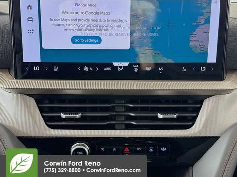 New 2025 Ford Explorer Active w/ Active Comfort Package image 18