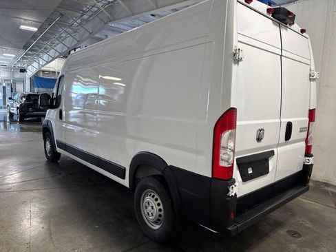 Used 2025 RAM ProMaster 2500 w/ Convenience Group FWD image 6