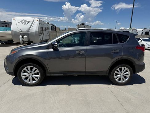 Used 2014 Toyota RAV4 Limited w/ Technology Package FWD image 6