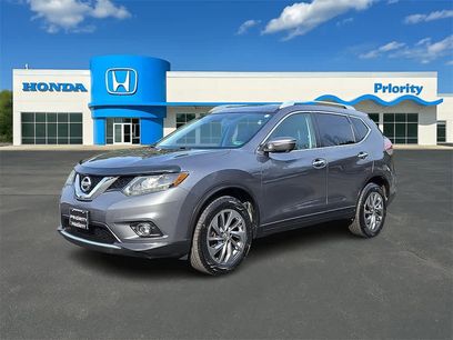 Used 2015 Nissan Rogue SL w/ SL Premium Package