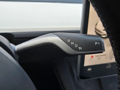Used 2023 Tesla Model Y Long Range image 21