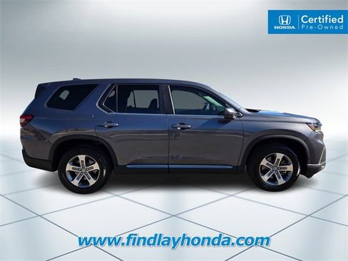 Certified 2024 Honda Pilot EX-L image 3