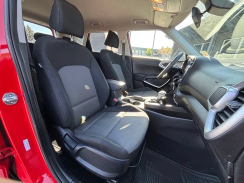 Used 2024 Kia Soul LX FWD image 22