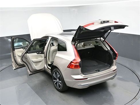 Used 2023 Volvo XC60 B5 Plus w/ Protection Package image 50