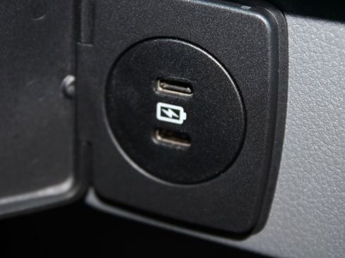 Used 2024 Ford F150 XLT w/ Mobile Office Package image 34