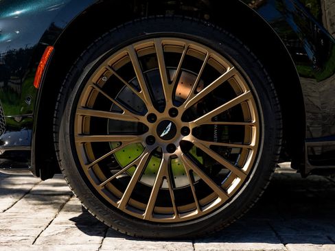 Used 2025 Aston Martin DBX 707 image 34