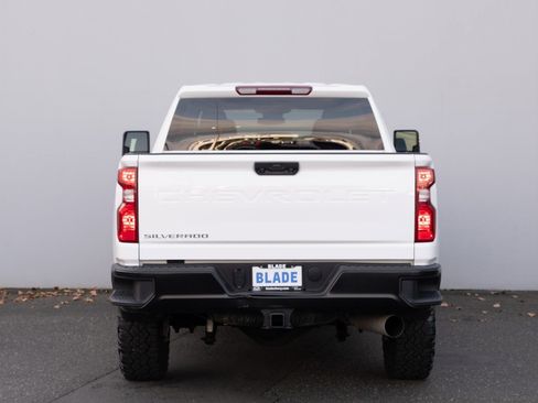 Used 2024 Chevrolet Silverado 3500 W/T image 18