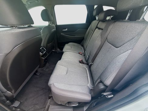 Used 2019 Hyundai Santa Fe SE FWD image 21