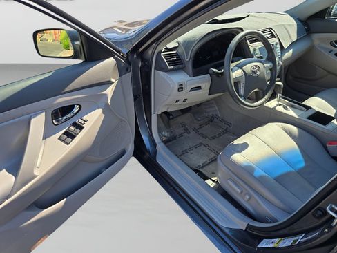 Used 2009 Toyota Camry Hybrid FWD image 18