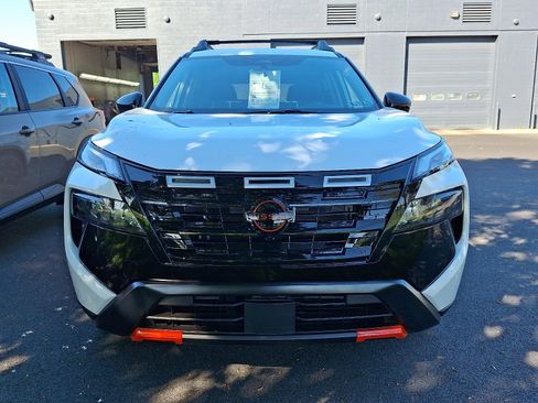 New 2026 Nissan Rogue SV image 2