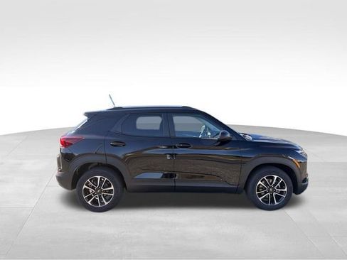New 2026 Chevrolet TrailBlazer LT w/ Convenience Package image 1