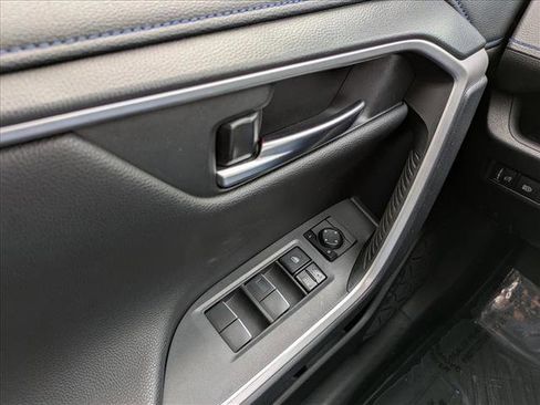 Used 2019 Toyota RAV4 XSE image 18