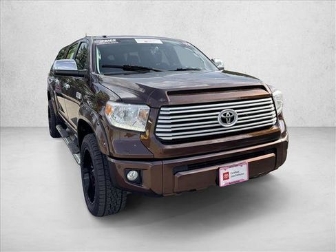 Used 2017 Toyota Tundra Platinum AWD/4WD image 3
