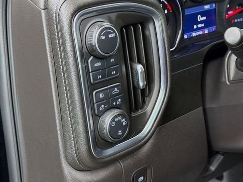 Used 2021 Chevrolet Silverado 1500 RST image 10