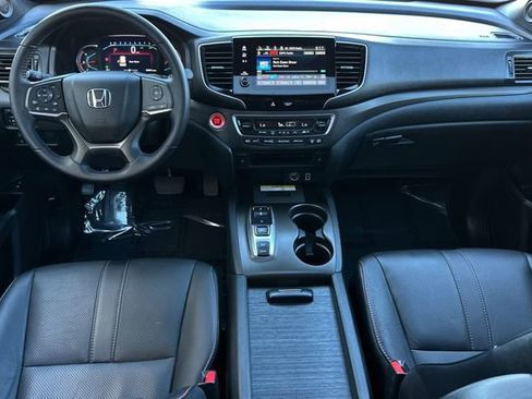 Certified 2022 Honda Pilot TrailSport image 14