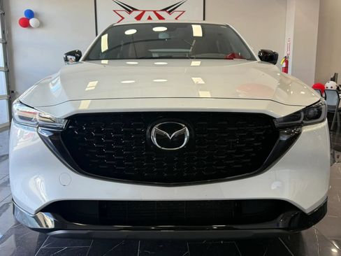 Used 2024 MAZDA CX-5 Carbon Edition AWD/4WD image 2