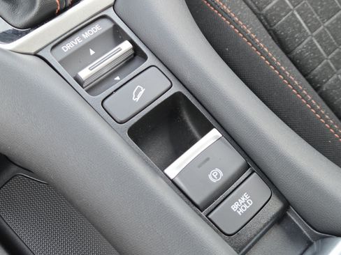 Used 2024 Honda HR-V Sport image 10
